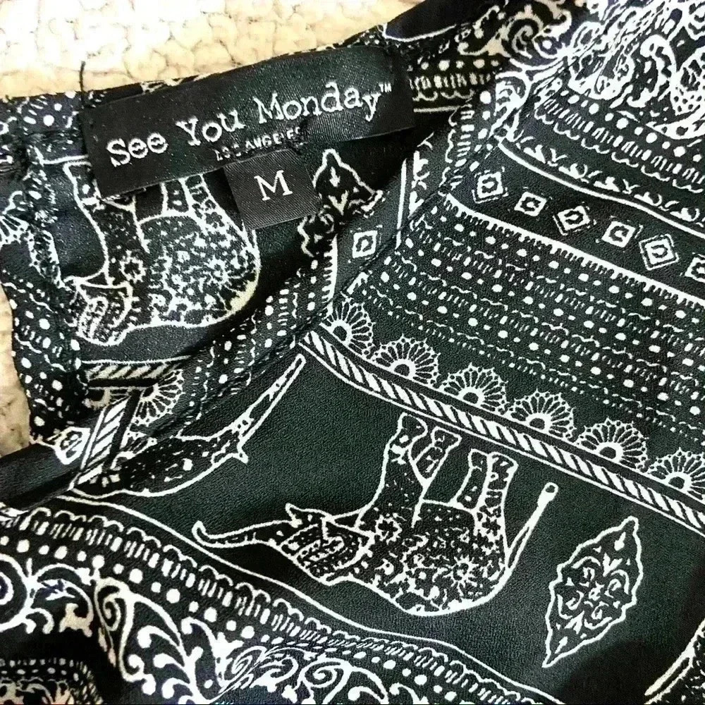 See You Monday Fringed Bell Sleeve Elephant Safari Boho Crop Back Split Top (M) - Picture 15 of 15